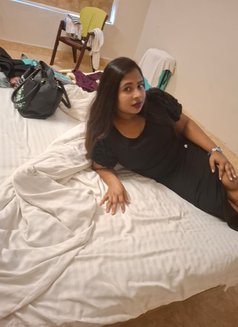 Shrishti Here Hotie - puta in Bangalore Photo 3 of 3