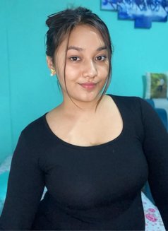 Shristi - escort in Guwahati Photo 2 of 3