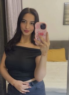 شروق Shrouq - puta in Dubai Photo 5 of 5