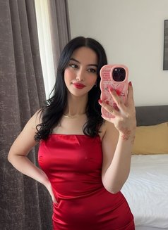شروق Shrouq - escort in Dubai Photo 4 of 7