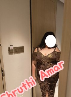 Shruthi Amar - escort in Bangalore Photo 2 of 3