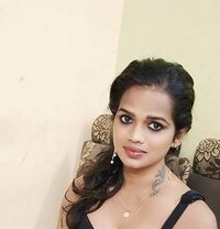 Shruthi Baby - Acompañantes transexual in Hyderabad