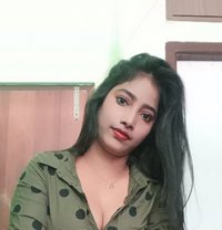 Shruthi - escort in Hyderabad Photo 1 of 1
