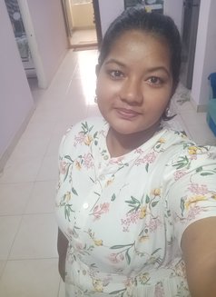 Shruthi - escort in Hyderabad Photo 2 of 2