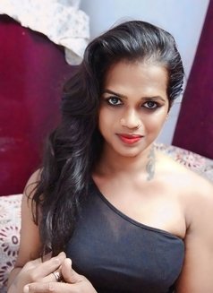 Shruthi Tranny - Transsexual escort in Chennai Photo 3 of 5