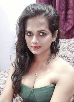 Shruthi Transsexuals Porur - Acompañantes transexual in Chennai Photo 5 of 5