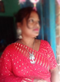 Shruti - escort in Kolkata Photo 1 of 2