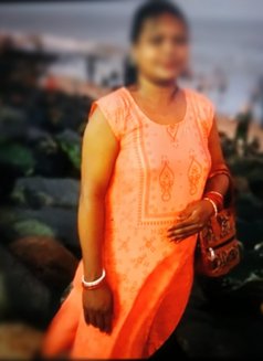 Shruti - escort in Kolkata Photo 2 of 2