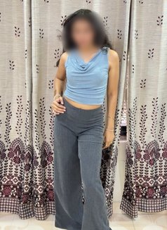 Shruti Available In - escort in Ghaziabad Photo 3 of 4