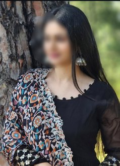 Shruti Available In - escort in Mangalore Photo 4 of 4