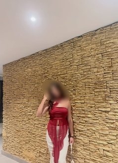 Shruti Available In - escort in Noida Photo 1 of 4