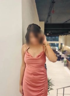Shruti Available In - escort in Noida Photo 4 of 4