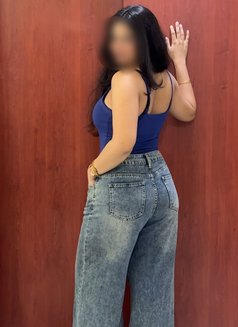 Shruti Available In - escort in Surat Photo 3 of 4