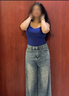 Shruti Available In - escort in Surat Photo 4 of 4