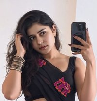 Shruti Available in Now - escort in Indore
