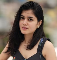 Shruti Available in Now - escort in Indore