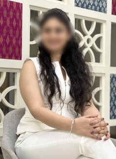 Shruti Available in Now - puta in Siliguri Photo 4 of 4
