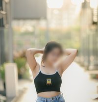 Shruti Available Now - puta in Nagpur