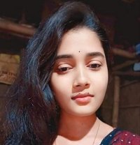 Shruti (Cash Payment) Cam & Meet🦋🦋, Es - puta in Mumbai