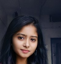 Shruti (Cash Payment) Cam & Meet🦋🦋, Es - puta in Mumbai