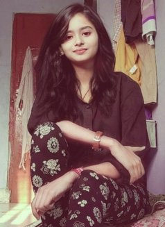 Shruti (Cash Payment) Cam & Meet🦋🦋, Es - puta in Mumbai Photo 3 of 3