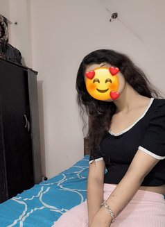 Shruti, Delhi Independent College Girl - escort in New Delhi Photo 5 of 8