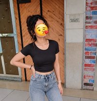 Shruti, Delhi(janakpuri) Single Girl - escort in New Delhi
