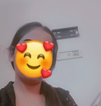 Shruti, Delhi Single Independent Girl - escort in New Delhi