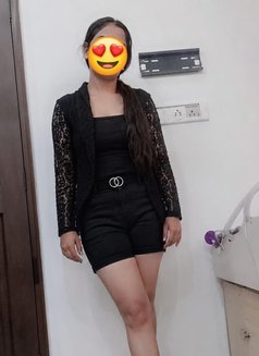 Shruti, Delhi Single Independent Girl - escort in New Delhi Photo 4 of 5