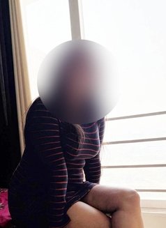 Shruti - escort in Bangalore Photo 2 of 2