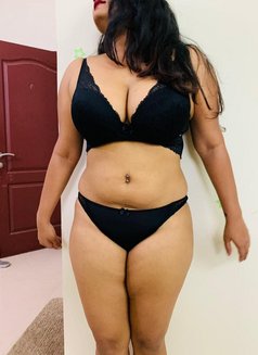 Shruti - escort in Bangalore Photo 1 of 5