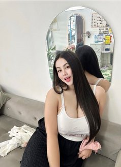 Shruti - escort in Pune Photo 2 of 4