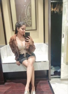 Shruti GFE - escort in Bangalore Photo 3 of 7