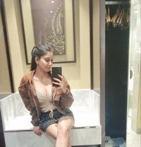 Shruti GFE - puta in Hyderabad