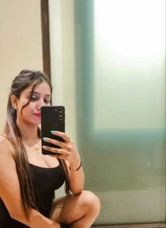 Shruti GFE - escort in Bangalore Photo 7 of 7