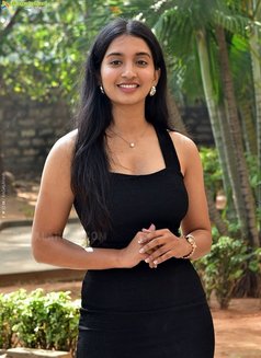 Shruti (Independent) Cam & Meet🦋🦋, Es - escort in Nagpur Photo 1 of 5