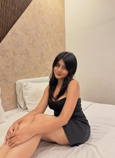 Shruti - escort in Ahmedabad Photo 2 of 6