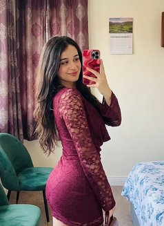 Shruti - escort in Ahmedabad Photo 3 of 3