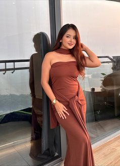 Shruti - escort in Chandigarh Photo 2 of 8