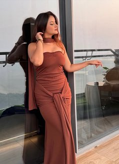 Shruti - escort in Chandigarh Photo 6 of 8