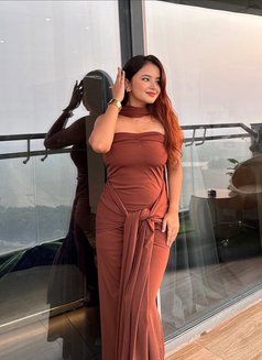 Shruti - escort in Chandigarh Photo 7 of 8