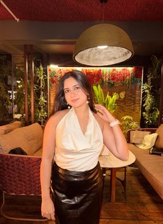 Shruti - escort in Chennai Photo 1 of 2