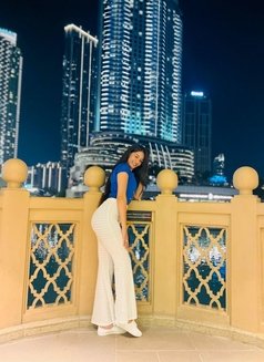 Shruti (Indian Model & Actress) - puta in Dubai Photo 16 of 16