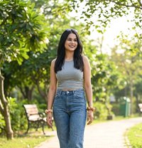 Shruti - escort in Mumbai