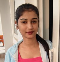 Shruti - escort in New Delhi