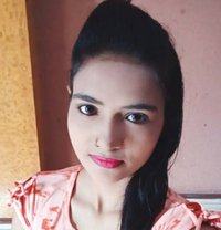 Shruti - puta in Surat