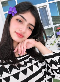 Shruti 100% Real & Highclass Gfe - escort in Abu Dhabi Photo 1 of 4
