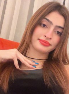Shruti 100% Real & Highclass Gfe - escort in Abu Dhabi Photo 4 of 4