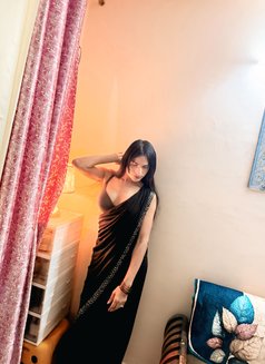 Shruti - Transsexual escort in Noida Photo 10 of 13