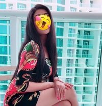 Annu Vip Model - puta in Candolim, Goa